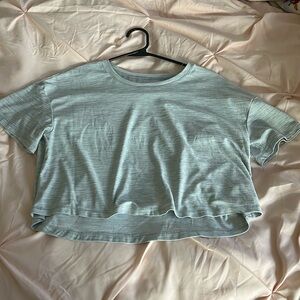 Plain grey Old Navy t-shirt. Size XL.